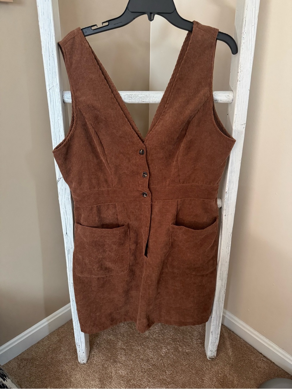 SHEIN Brown Corduroy Top with Label Detail